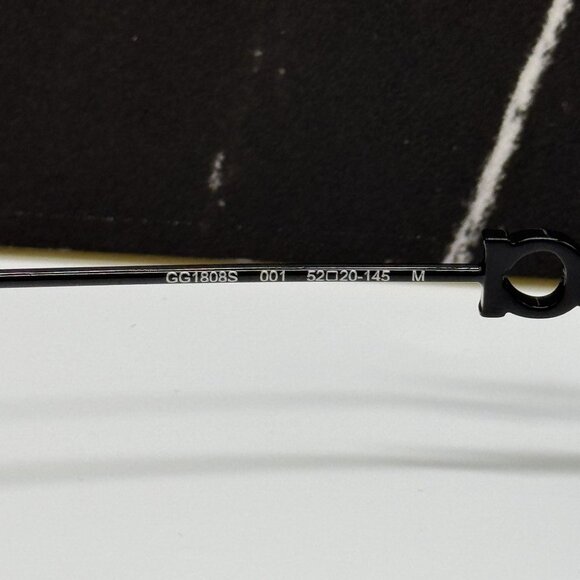 NEW GUCCI SUNGLASSES BLACK UNISEX RECTANGLE EYEWEAR GUCCI GG1808S 001 - Picture 11 of 12